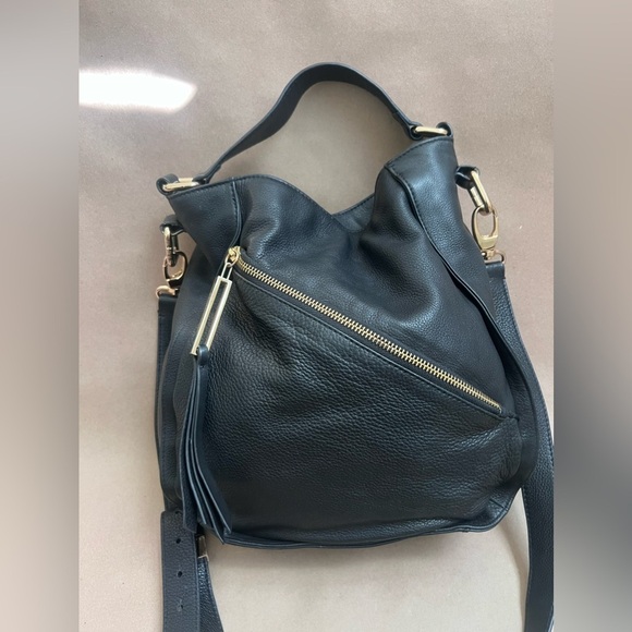 Kelsi Dagger Black Leather Handbag With Adjustable Crossbody Strap Gold Hardware - Picture 3 of 11